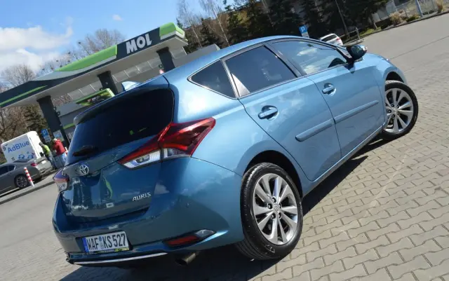 TOYOTA Auris 1.2 Turbo Executive