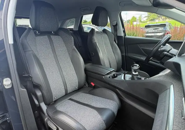 PEUGEOT 3008 1.5 BlueHDi Active S&S
