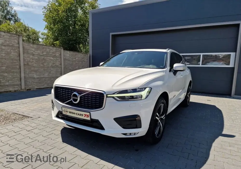 VOLVO XC 60 D4 R-Design