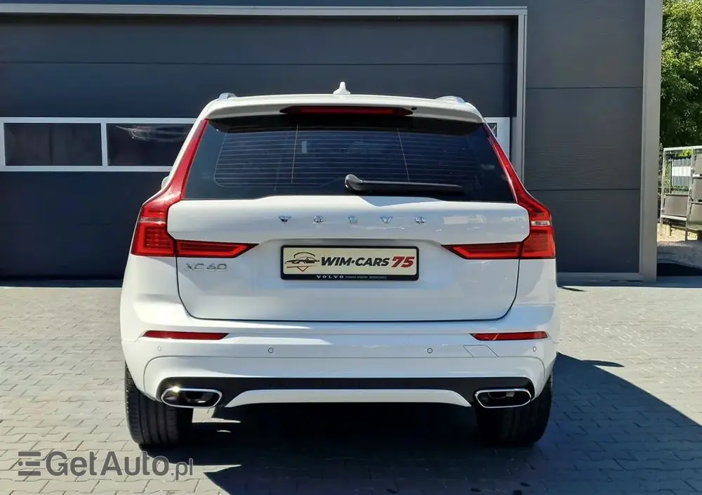 VOLVO XC 60 D4 R-Design