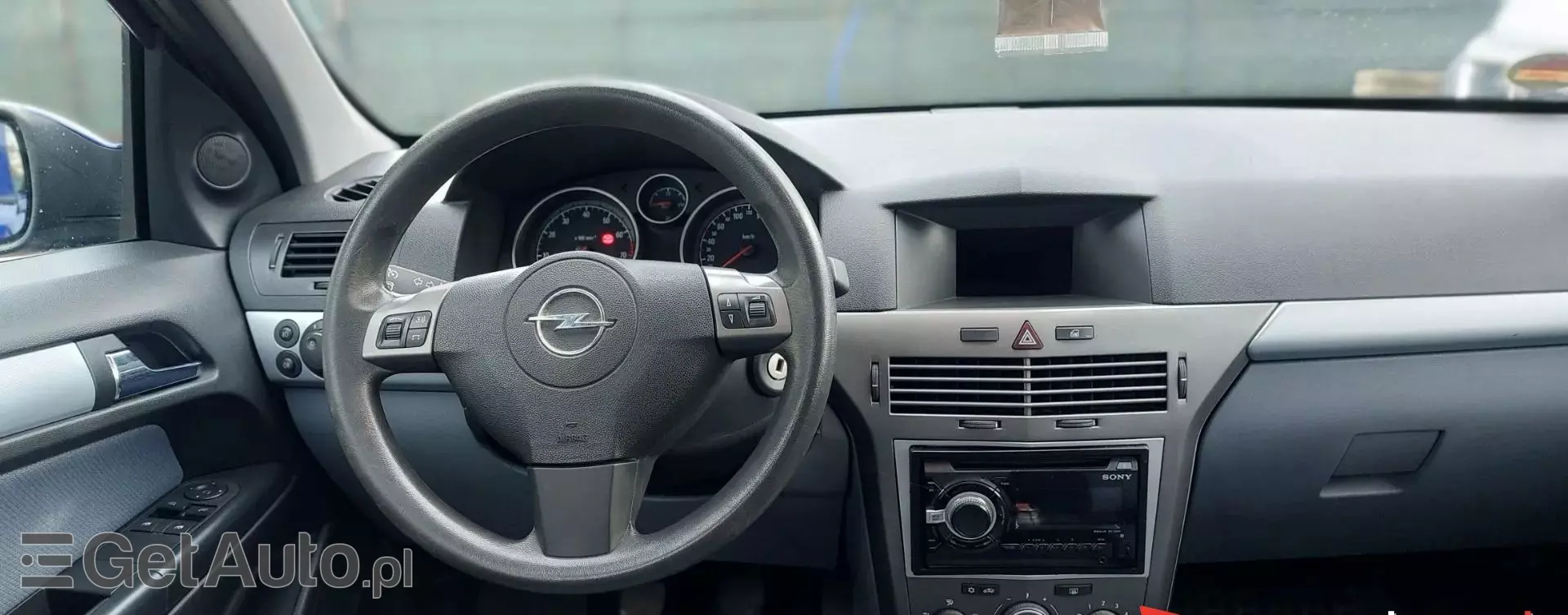 OPEL Astra 1.8i (140 KM)