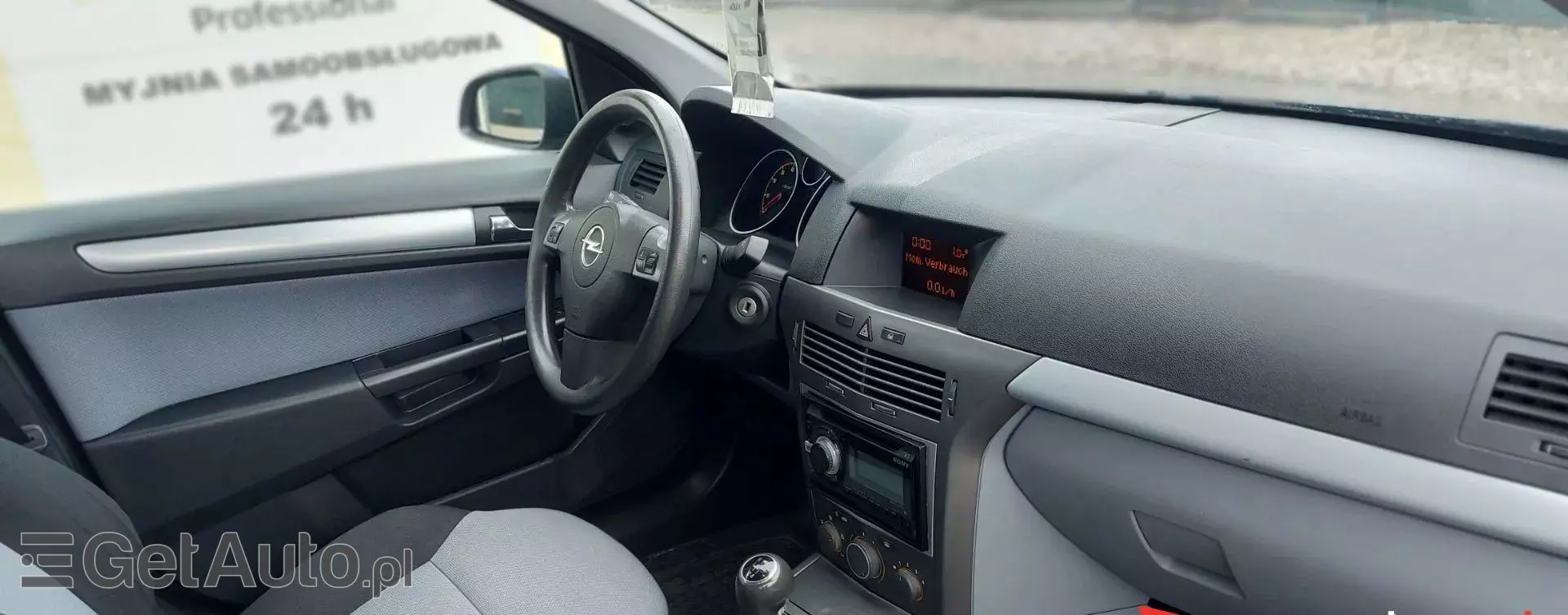 OPEL Astra 1.8i (140 KM)