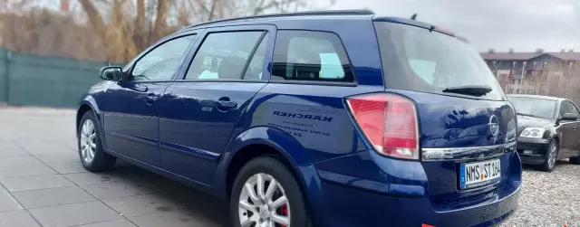 OPEL Astra 1.8i (140 KM)
