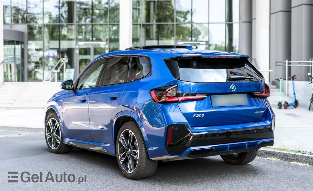 BMW IX1 XDrive30 66.5kWh xLine