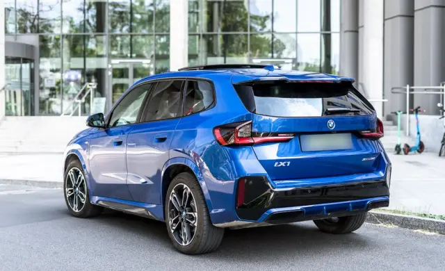 BMW IX1 XDrive30 66.5kWh xLine