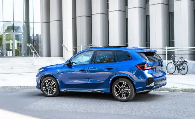 BMW IX1 XDrive30 66.5kWh xLine