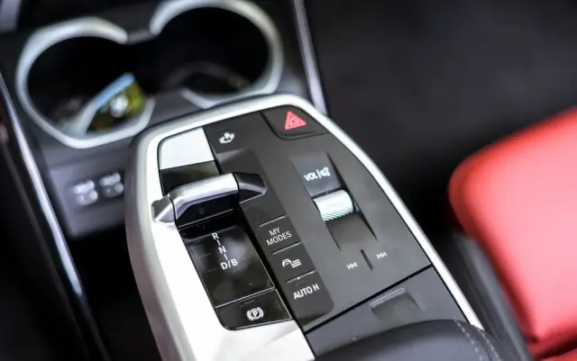 BMW IX1 XDrive30 66.5kWh xLine