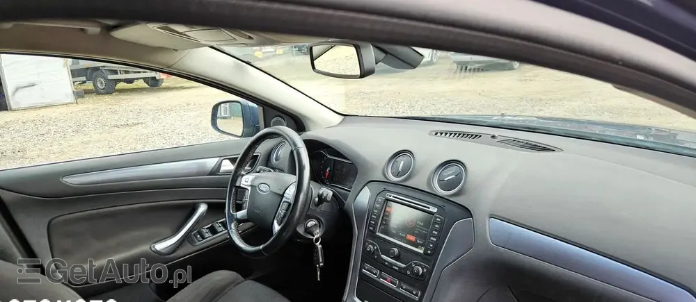 FORD Mondeo 1.6 T Titanium