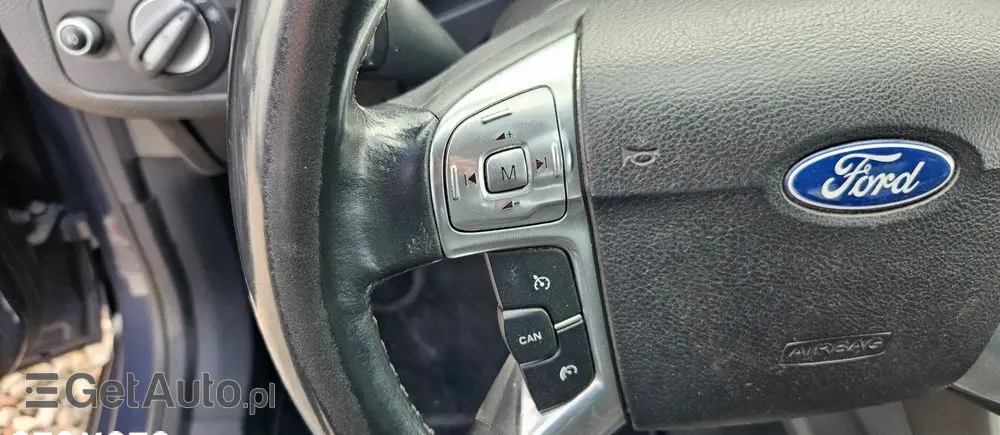 FORD Mondeo 1.6 T Titanium