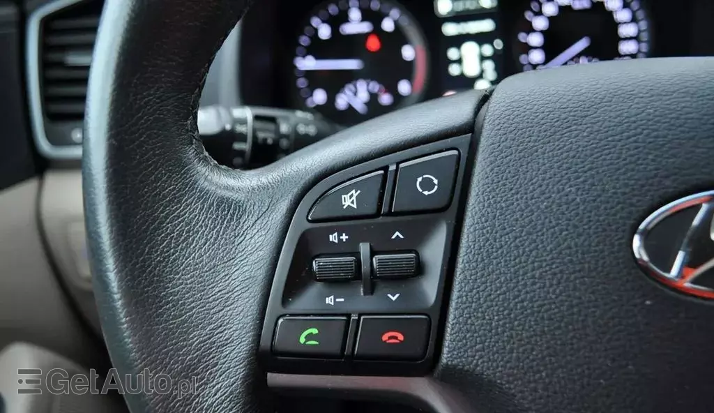 HYUNDAI Tucson 1.7 CRDI (141 KM) DCT