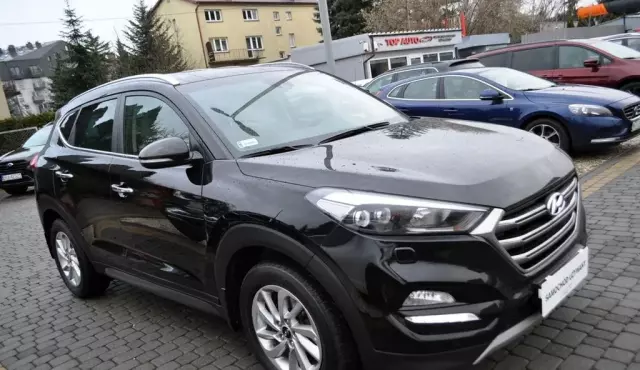 HYUNDAI Tucson 1.7 CRDI (141 KM) DCT