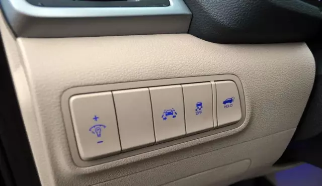 HYUNDAI Tucson 1.7 CRDI (141 KM) DCT