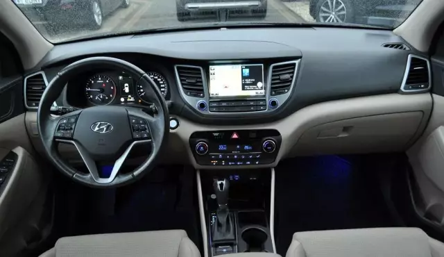 HYUNDAI Tucson 1.7 CRDI (141 KM) DCT