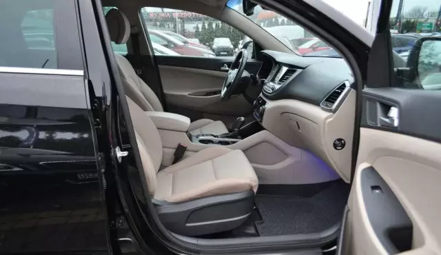 HYUNDAI Tucson 1.7 CRDI (141 KM) DCT