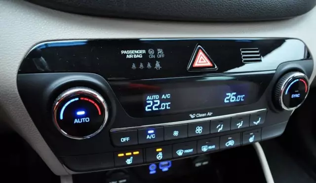 HYUNDAI Tucson 1.7 CRDI (141 KM) DCT