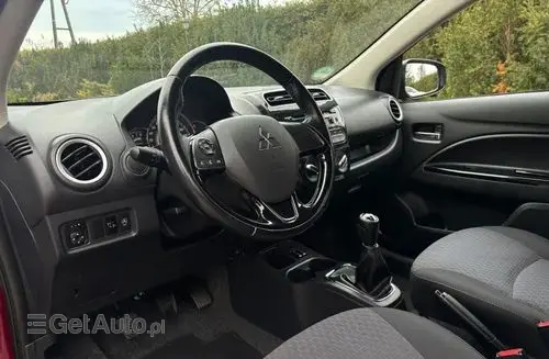 MITSUBISHI Space Star 