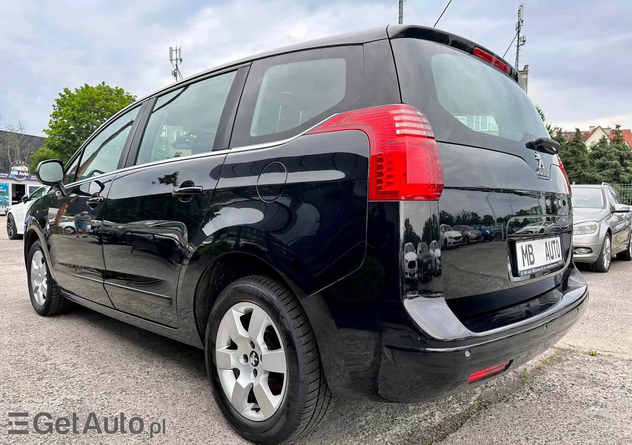 PEUGEOT 5008 1.6 HDi Style 7os