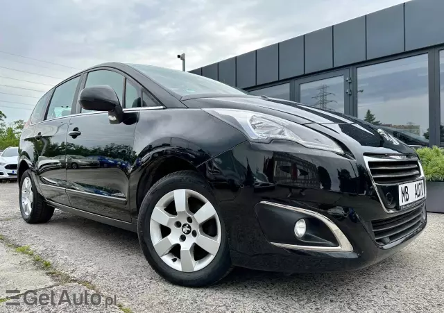 PEUGEOT 5008 1.6 HDi Style 7os