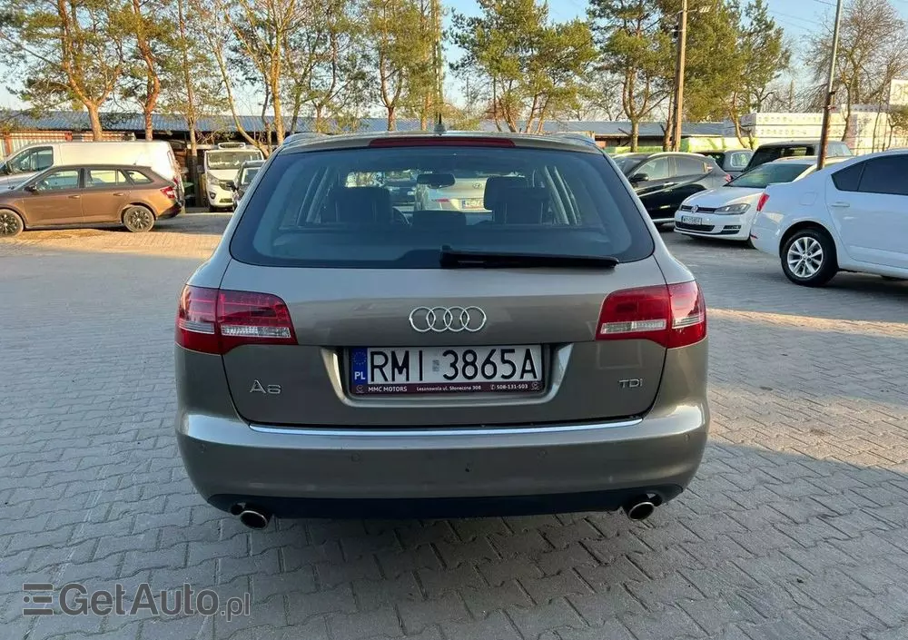 AUDI A6 