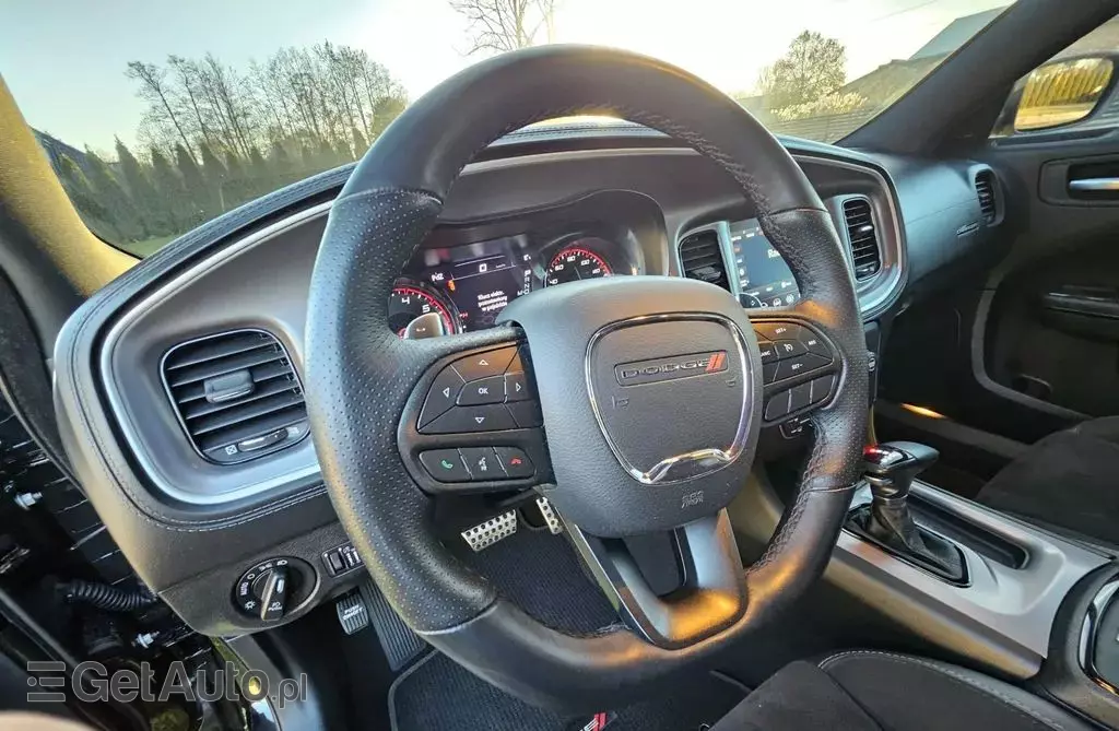 DODGE Charger 