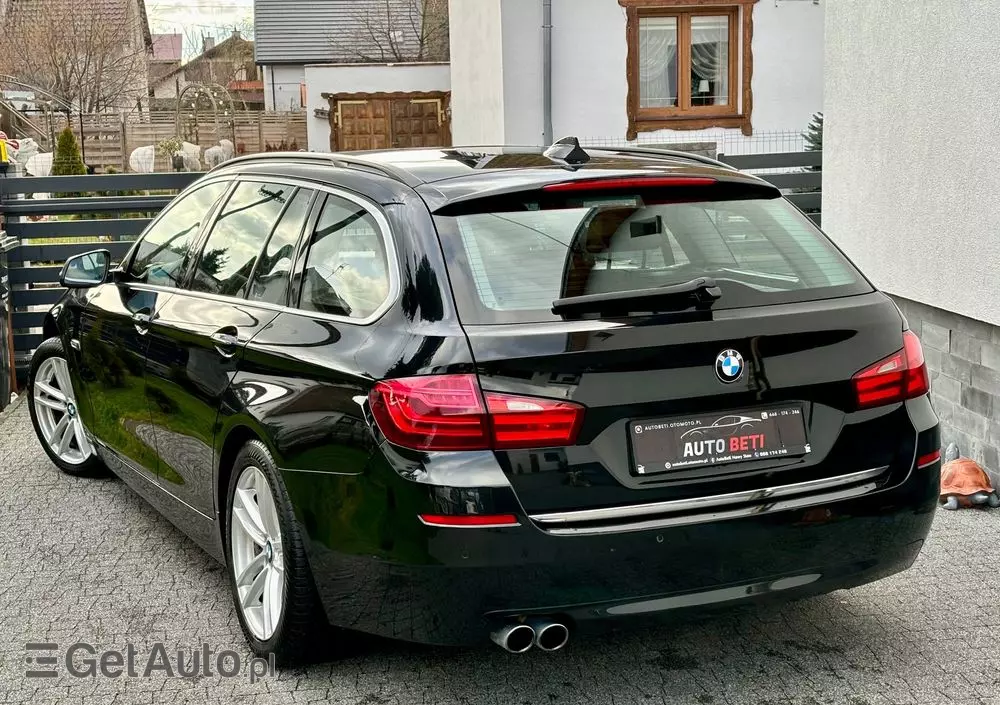 BMW Seria 5 520d Touring Luxury Line