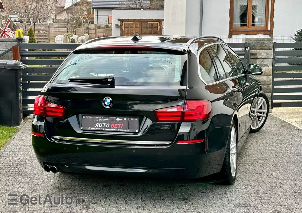 BMW Seria 5 520d Touring Luxury Line