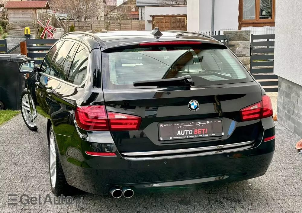 BMW Seria 5 520d Touring Luxury Line