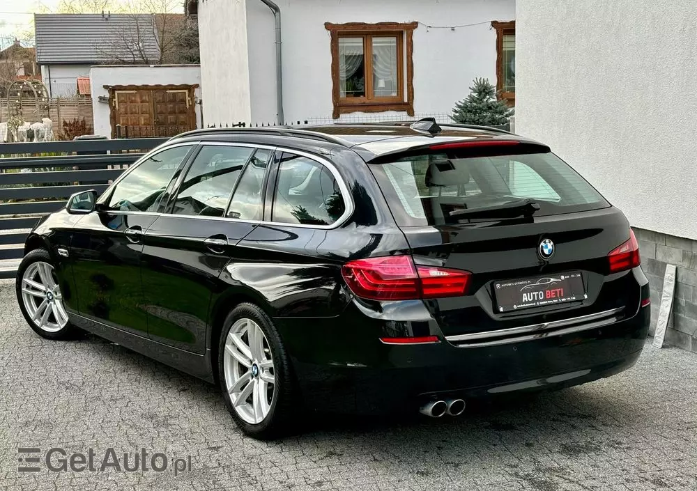 BMW Seria 5 520d Touring Luxury Line