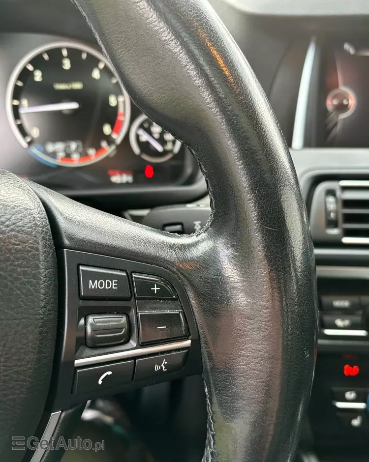 BMW Seria 5 520d Touring Luxury Line