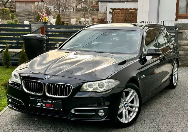 BMW Seria 5 520d Touring Luxury Line