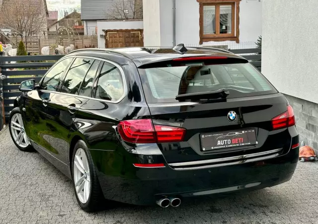 BMW Seria 5 520d Touring Luxury Line