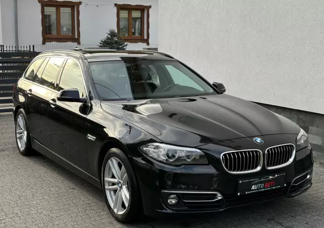BMW Seria 5 520d Touring Luxury Line