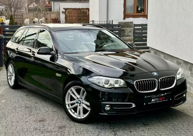 BMW Seria 5 520d Touring Luxury Line