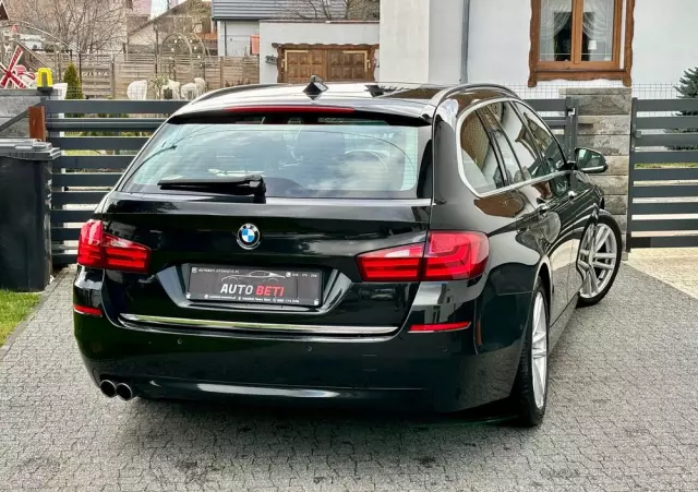 BMW Seria 5 520d Touring Luxury Line