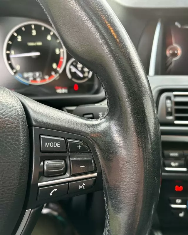 BMW Seria 5 520d Touring Luxury Line