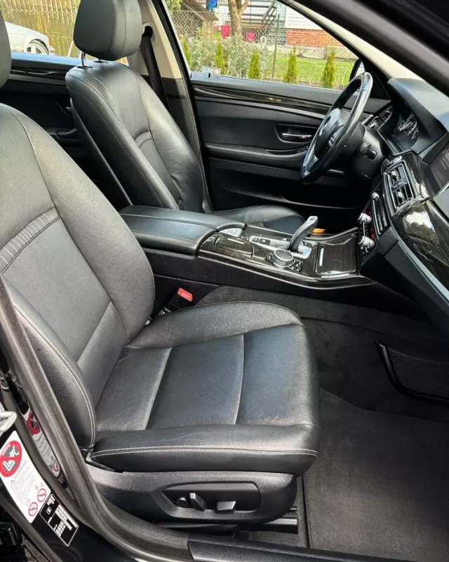 BMW Seria 5 520d Touring Luxury Line