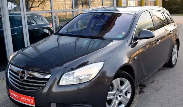 OPEL Insignia 