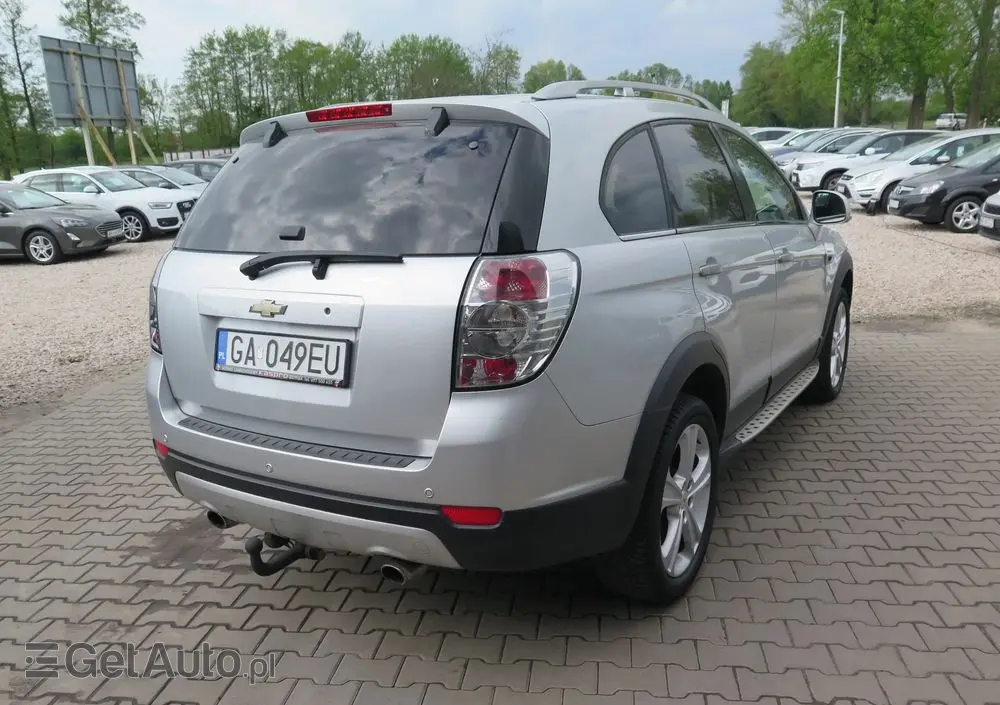 CHEVROLET Captiva 2.2 4WD Automatik LTZ