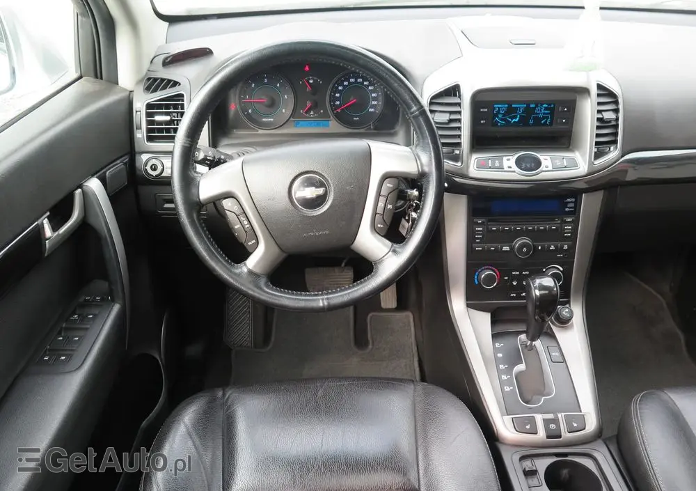 CHEVROLET Captiva 2.2 4WD Automatik LTZ