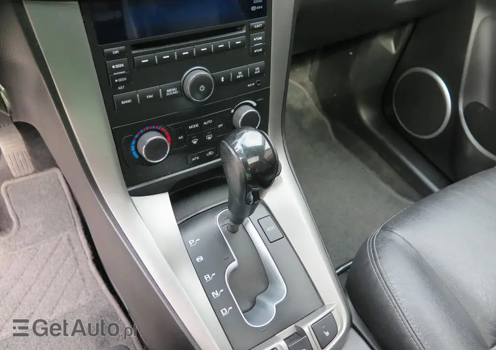 CHEVROLET Captiva 2.2 4WD Automatik LTZ