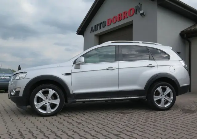 CHEVROLET Captiva 2.2 4WD Automatik LTZ