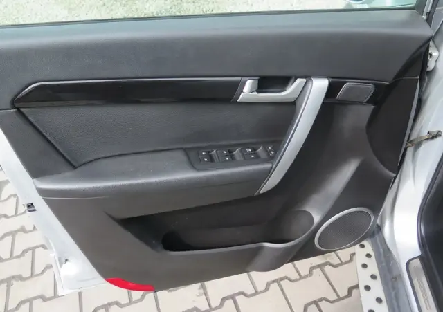 CHEVROLET Captiva 2.2 4WD Automatik LTZ