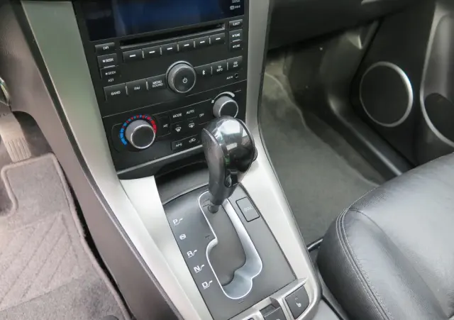 CHEVROLET Captiva 2.2 4WD Automatik LTZ