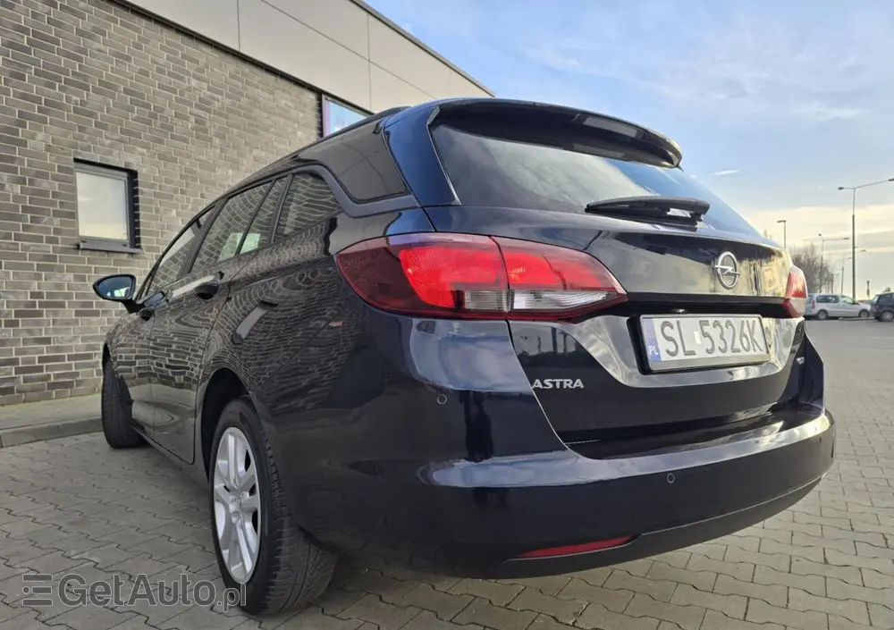 OPEL Astra 1.6 D (CDTI) Automatik Dynamic