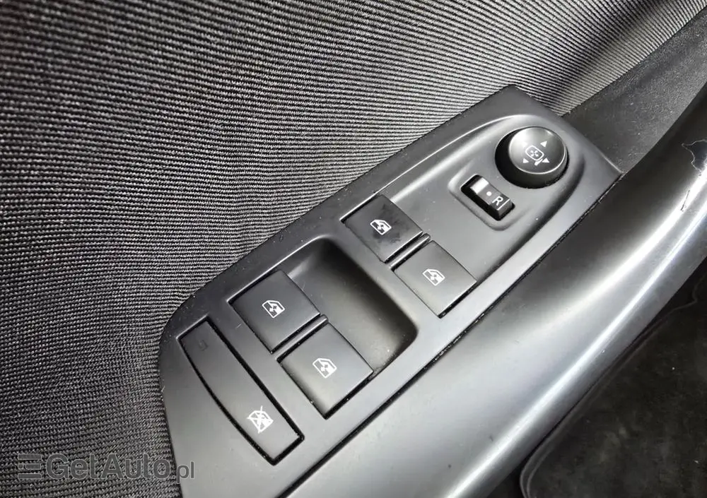 OPEL Astra 1.6 D (CDTI) Automatik Dynamic