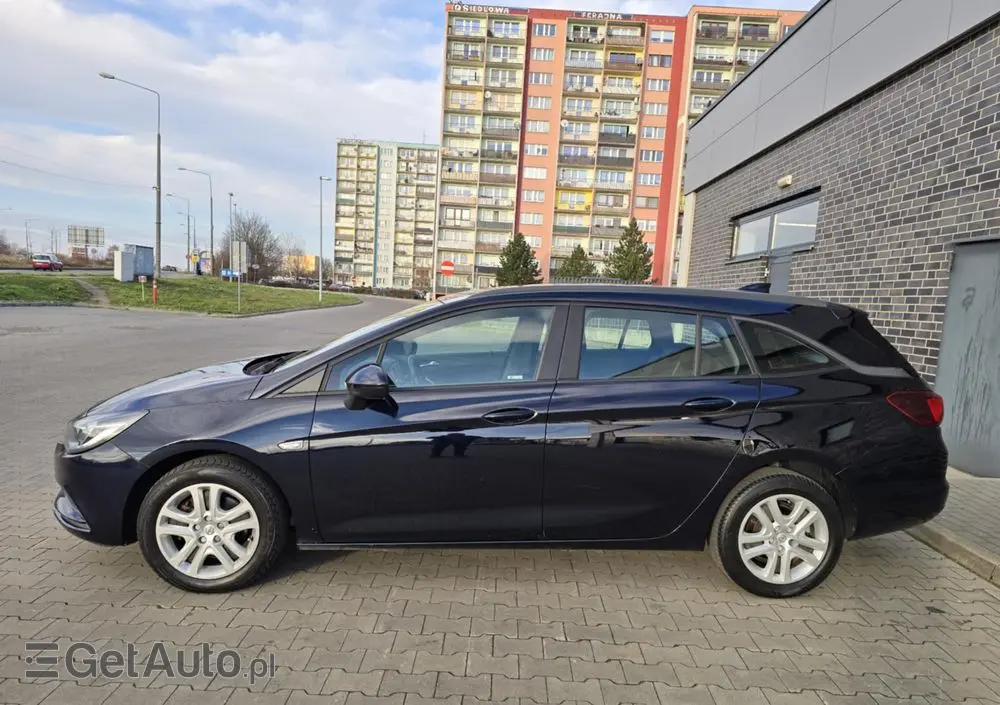 OPEL Astra 1.6 D (CDTI) Automatik Dynamic
