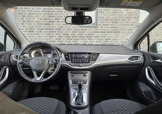 OPEL Astra 1.6 D (CDTI) Automatik Dynamic