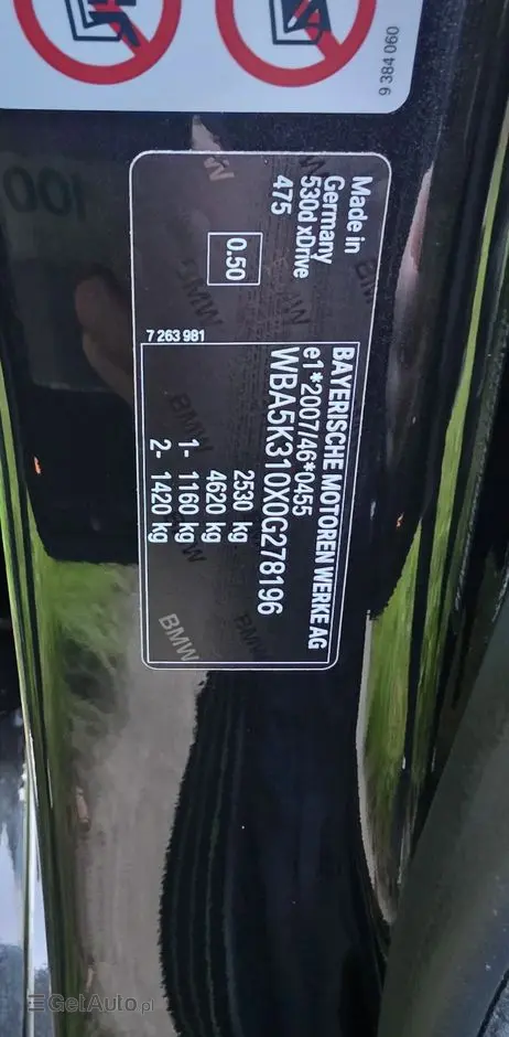 BMW Seria 5 530d xDrive Luxury Line