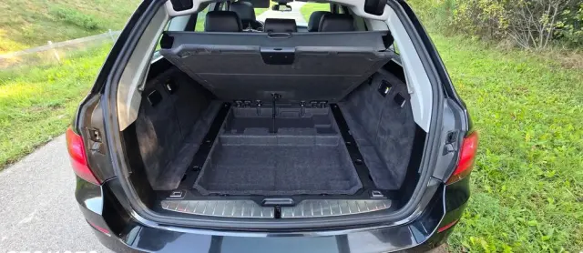 BMW Seria 5 530d xDrive Luxury Line