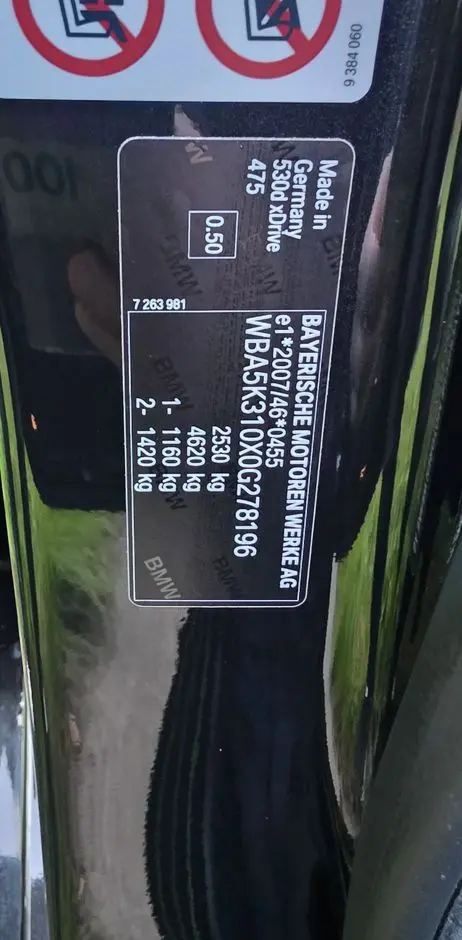 BMW Seria 5 530d xDrive Luxury Line